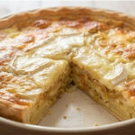 Tarte oignons pommes de terre et camembert